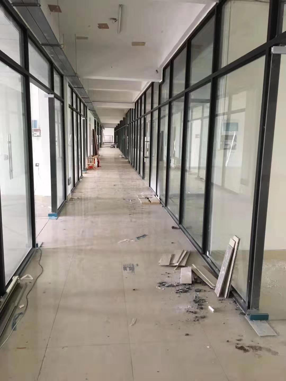 办公室玻璃隔断
